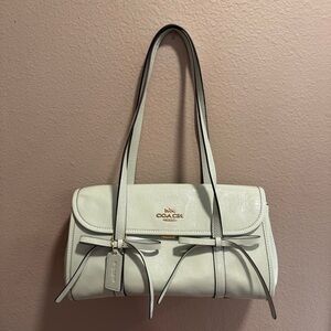 Coach Bridget Flap Shoulder Bag With Bows CDY94 Gold/Light Pistachio，NEW